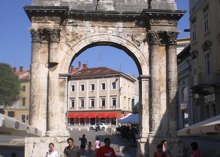 Apartman Mevusa Appartamento Pola