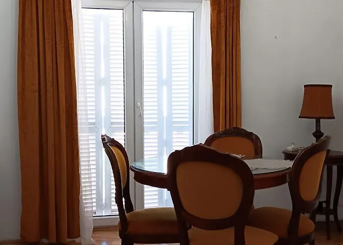 Apartman Mevusa Appartamento *
